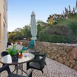 Διαμέρισμα Flat With Pool, Old Town Αλμπουφέιρα