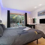 Διαμέρισμα Flat With Pool, Old Town Αλμπουφέιρα