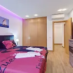 Appartement Flat With Pool, Old Town *