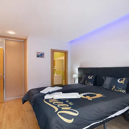 Appartement Flat With Pool, Old Town