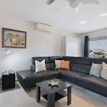 아파트 Flat With Pool, Old Town 알부페이라