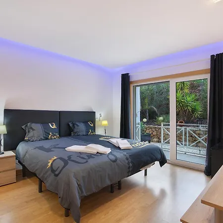 Flat With Pool, Old Town Albufeira
