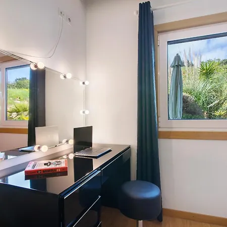 Flat With Pool, Old Town